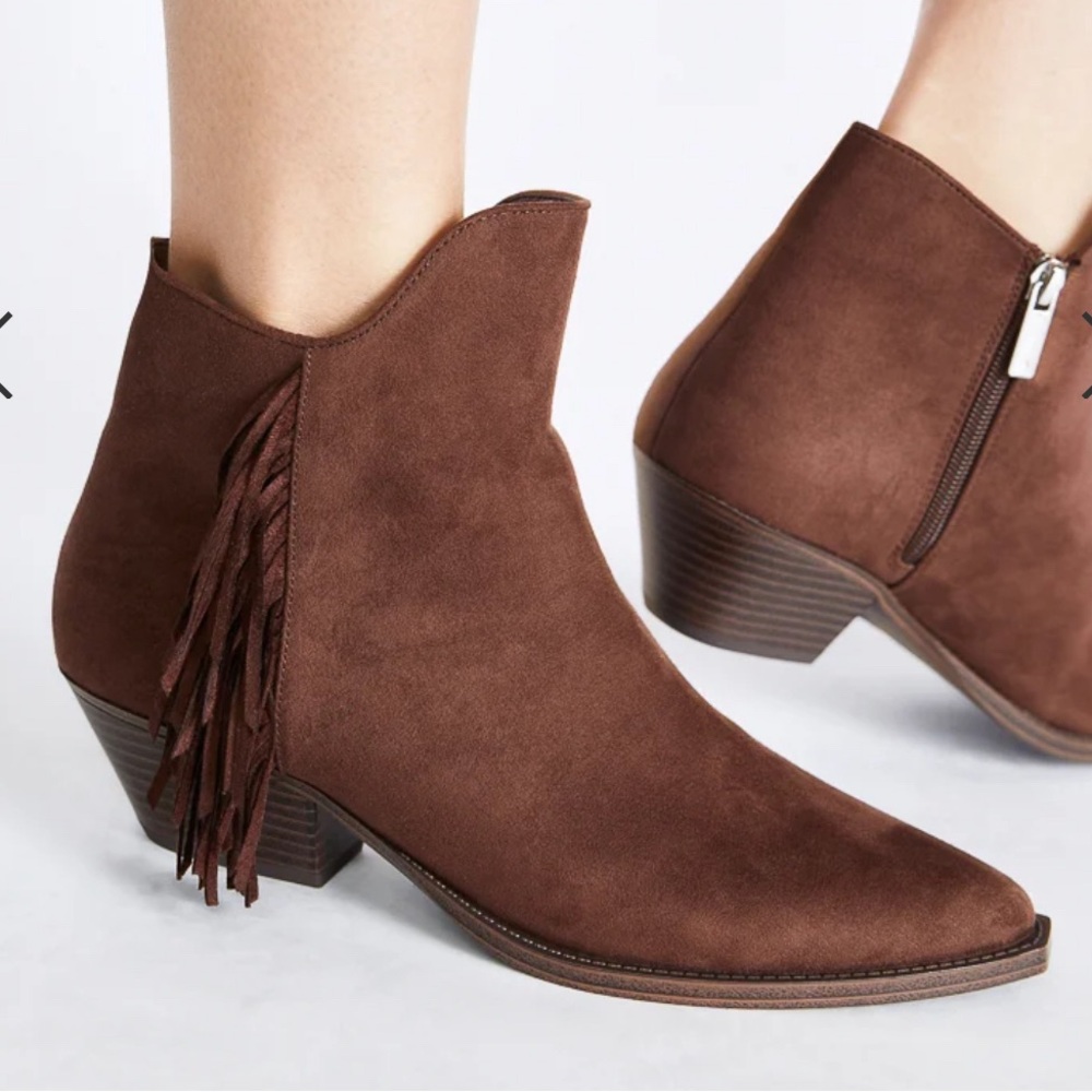 Pointed Toe Bootie - Picture 4 of 8
